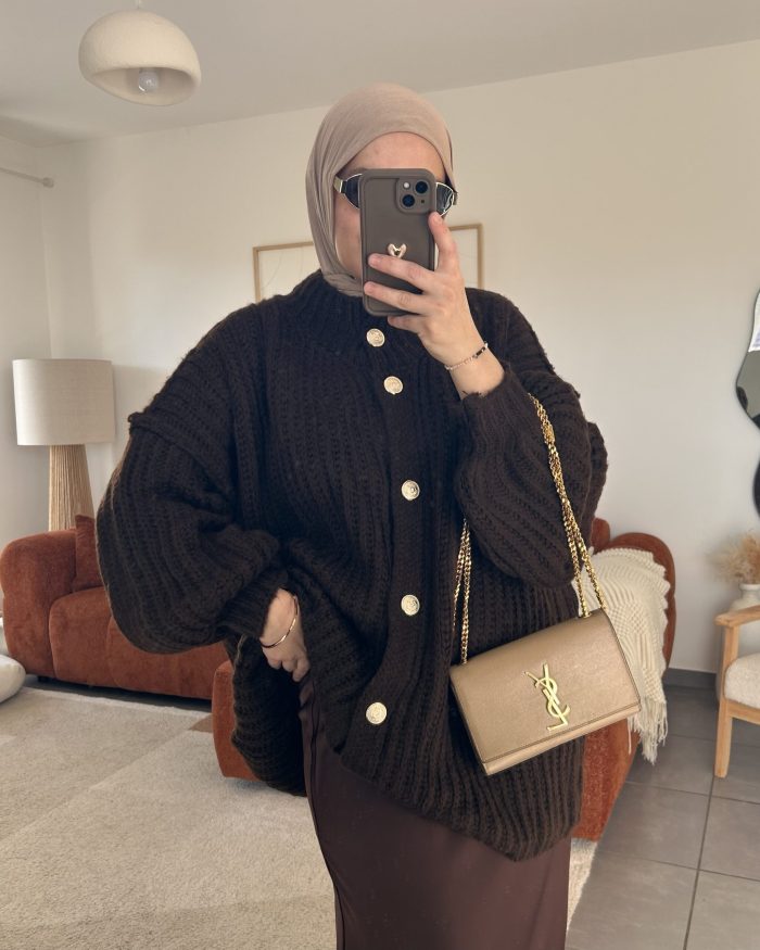 Cardigan Leila Oversize à boutons dorés | Marron