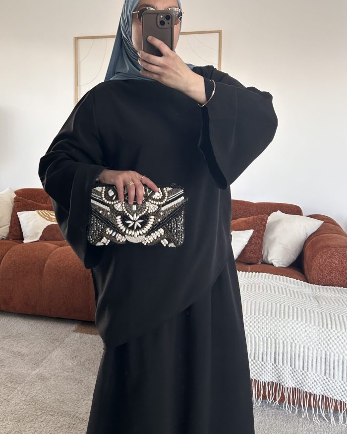Ensemble asymétrique YARA | Noir