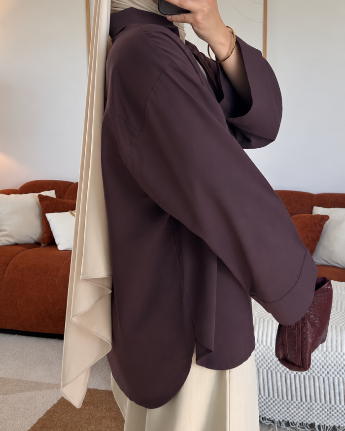 Alternative view of Polo col V oversize | Prune