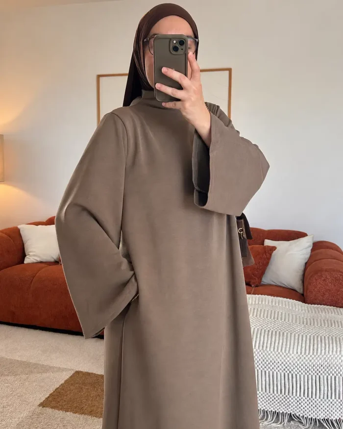 Alternative view of Abaya col haut Sayana | Taupe
